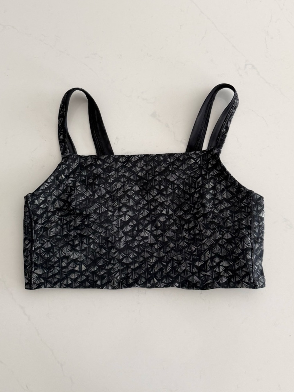 lululemon featherlight bra